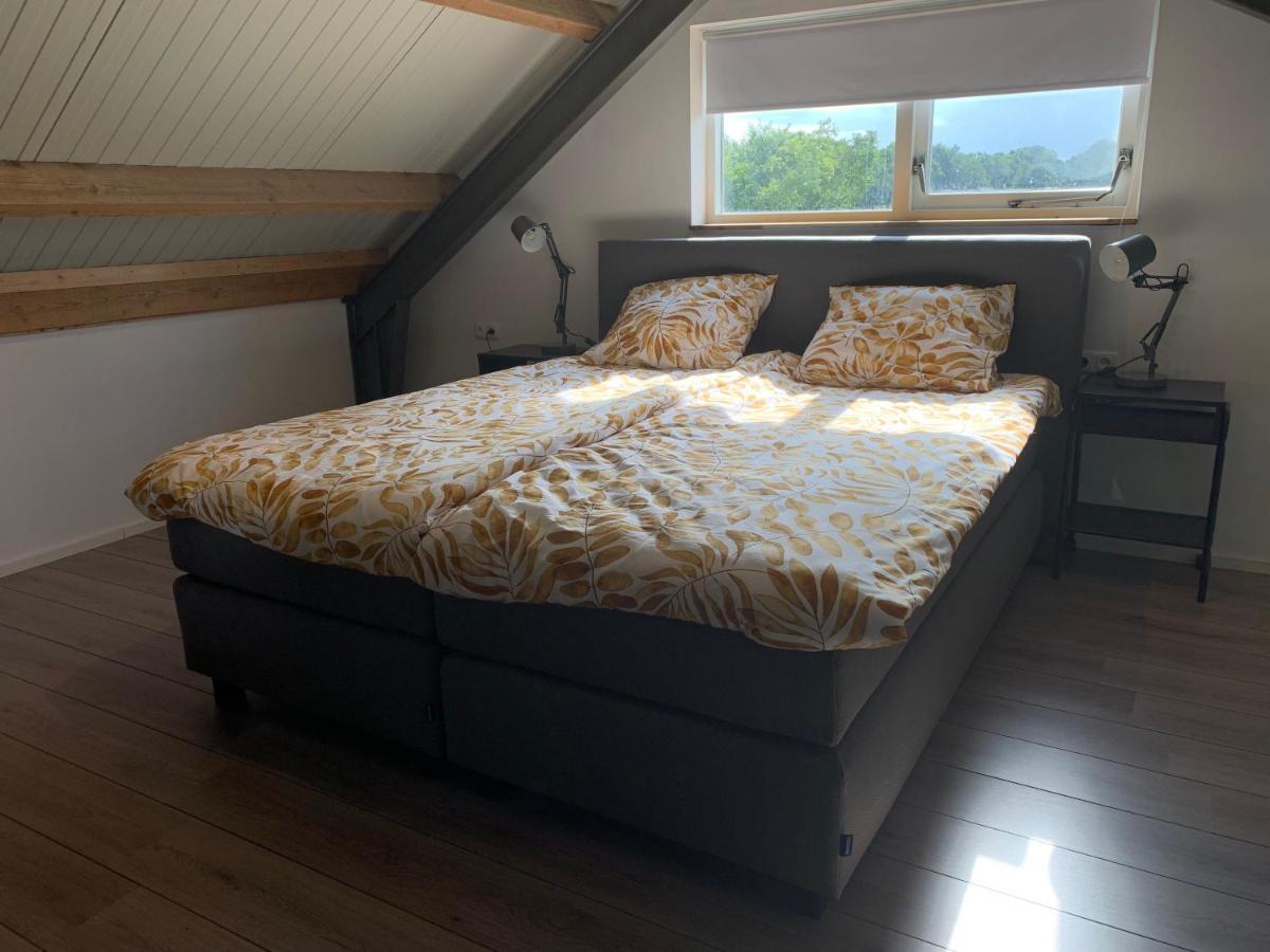 Mae Usu Villa Nieuw-Roden Exteriör bild